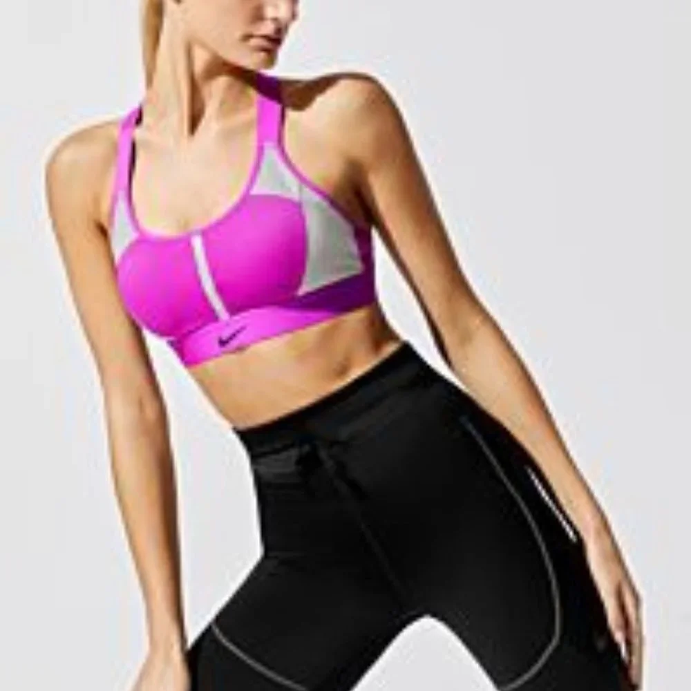Nike Swoosh City Ready Sports Bra